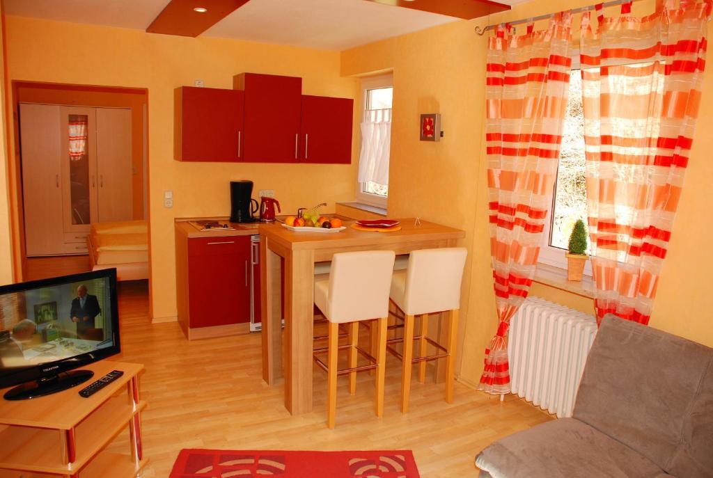 Hotel Heissinger Бад Бернек им Фихтелгебирге Стая снимка