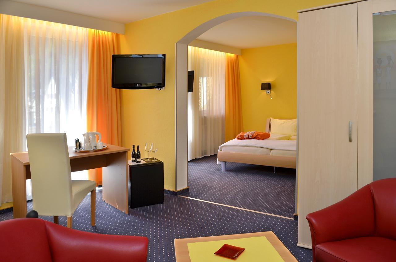 Hotel Heissinger Бад Бернек им Фихтелгебирге Екстериор снимка